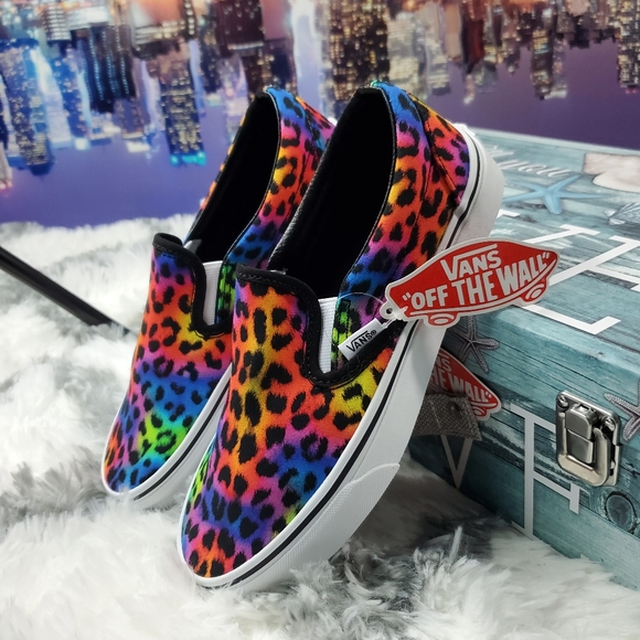 Vans Shoes - Vans Classic slip-on rainbow 🌈